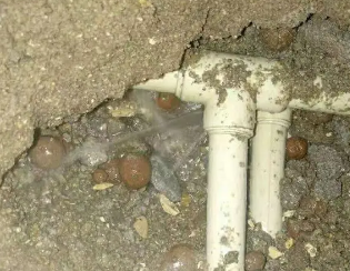 玉龙卫生间测漏